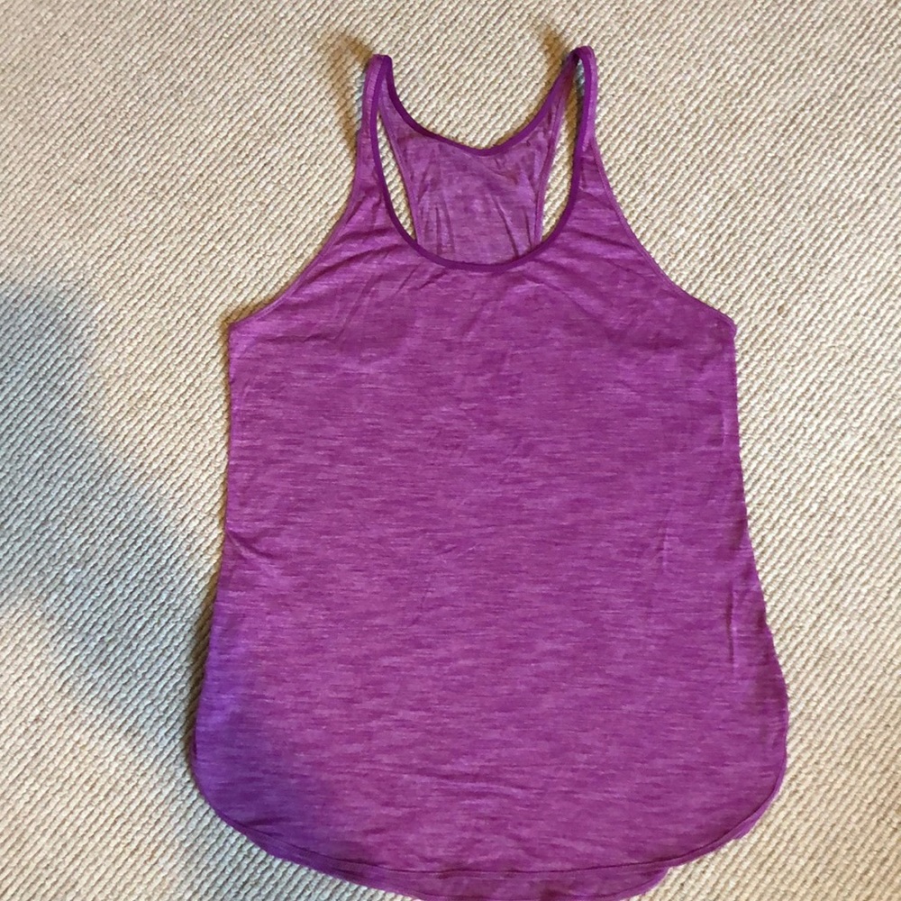 Lululemon tank size medium